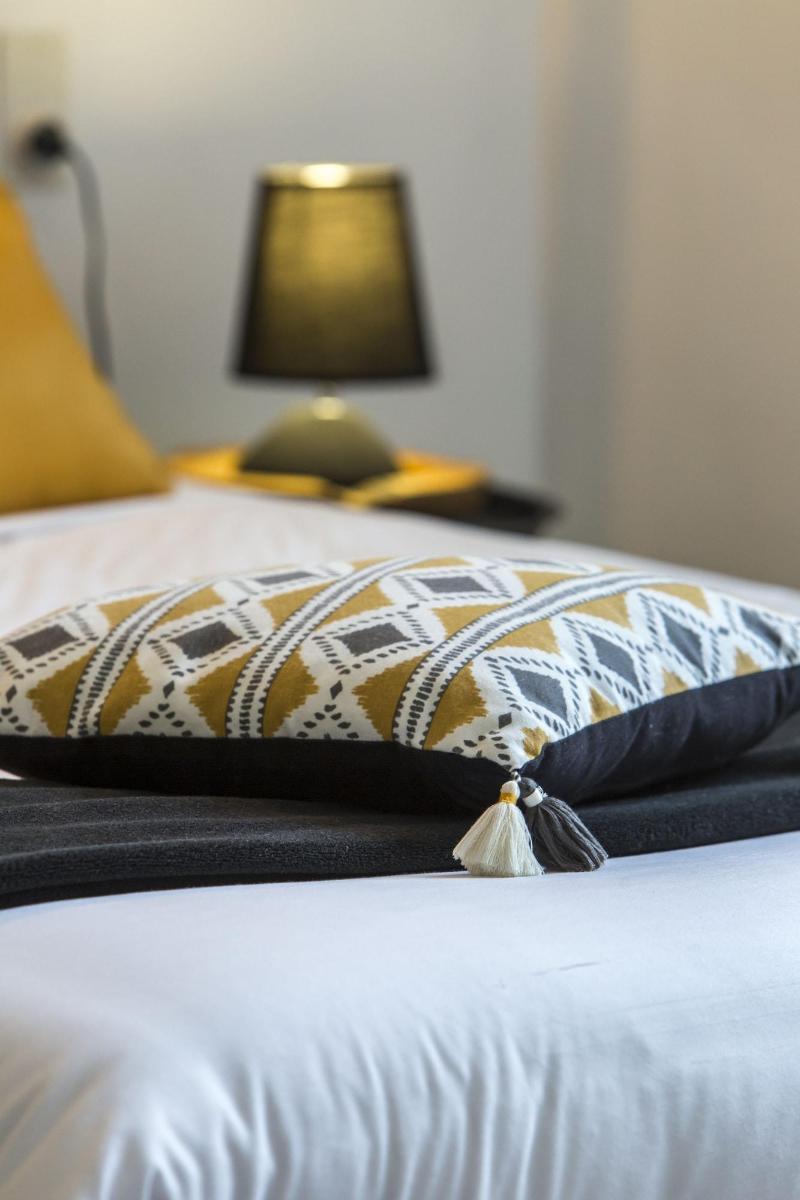 L'Instant Sevigne Hotel Grignan Ngoại thất bức ảnh